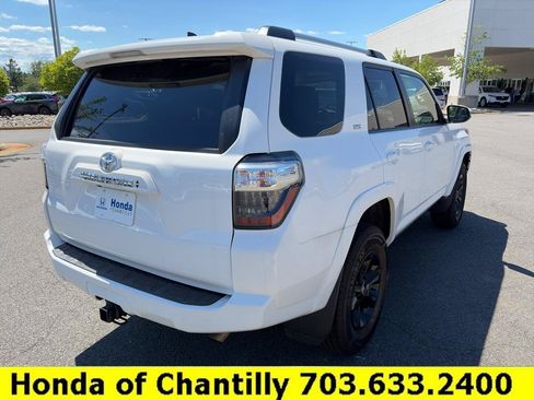 Used 2023 Toyota 4Runner SR5 Premium w/ Moonroof Package AWD/4WD image 7