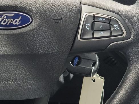 Used 2018 Ford Escape SE w/ SE Sync 3 Package AWD/4WD image 27