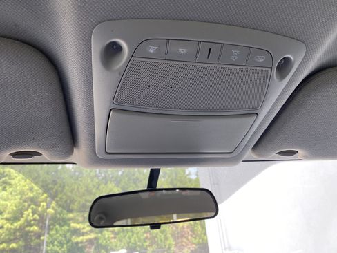 Used 2019 Nissan Sentra SV FWD image 29