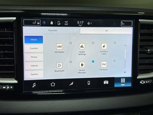 Used 2023 Chrysler Pacifica Touring-L FWD image 44