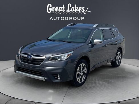 Used 2020 Subaru Outback Touring AWD/4WD image 1