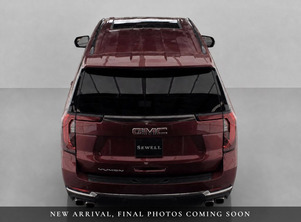 Used 2025 GMC Yukon AT4 Ultimate AWD/4WD image 8