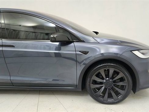 Used 2022 Tesla Model X Base image 7