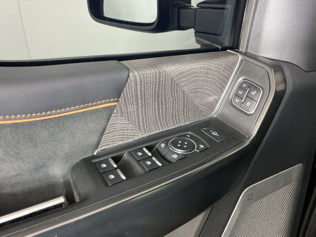 Used 2024 Ford F350 Platinum AWD/4WD image 17