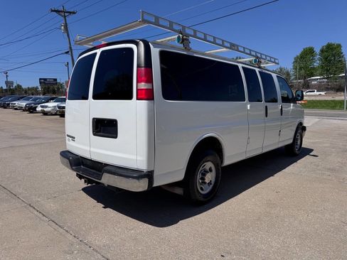 Used 2013 Chevrolet Express 3500 LT w/ LT Preferred Equipment Group image 9