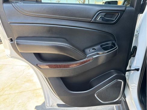 Used 2015 GMC Yukon SLE RWD image 15