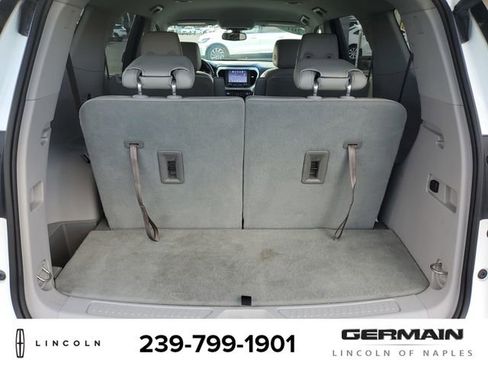 Used 2019 GMC Acadia SLT image 23