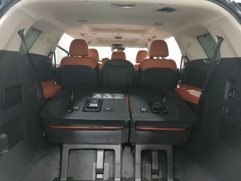 New 2026 Kia Carnival SX w/ SX Dark Edition Package image 13