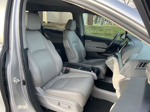 Used 2018 Honda Odyssey EX-L image 24