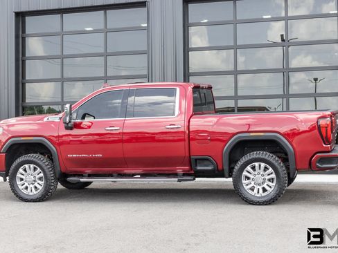 Used 2020 GMC Sierra 2500 Denali w/ Denali Ultimate Package AWD/4WD image 5
