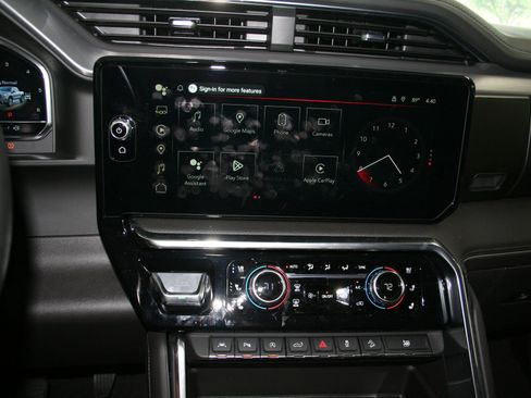 Used 2024 GMC Sierra 1500 Denali w/ Denali Reserve Package image 26