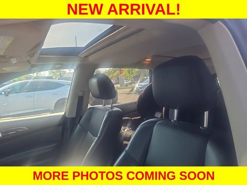 Used 2016 Nissan Pathfinder SL w/ SL Premium Package AWD/4WD image 14
