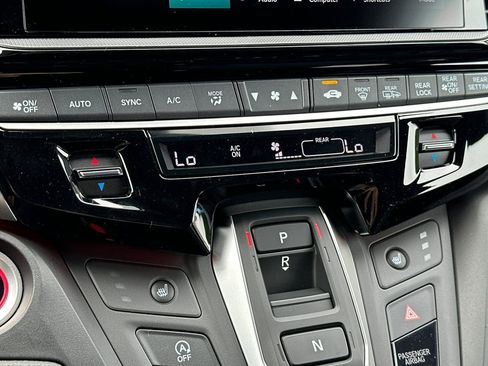 New 2026 Honda Odyssey Sport-L image 25