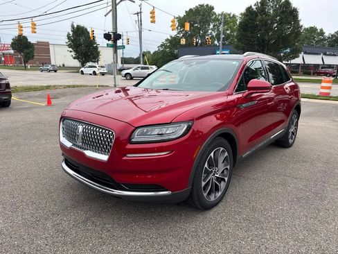 Used 2021 Lincoln Nautilus Reserve w/ Class II Trailer Tow Package AWD/4WD image 1