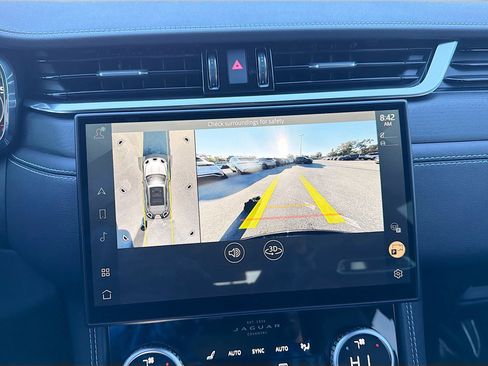 New 2026 Jaguar F-PACE R-Dynamic S image 33