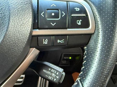 Used 2017 Lexus GS 350 F Sport RWD image 31
