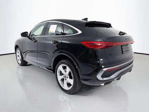 Used 2025 Audi Q5 Premium Plus w/ Premium Plus AWD/4WD image 5