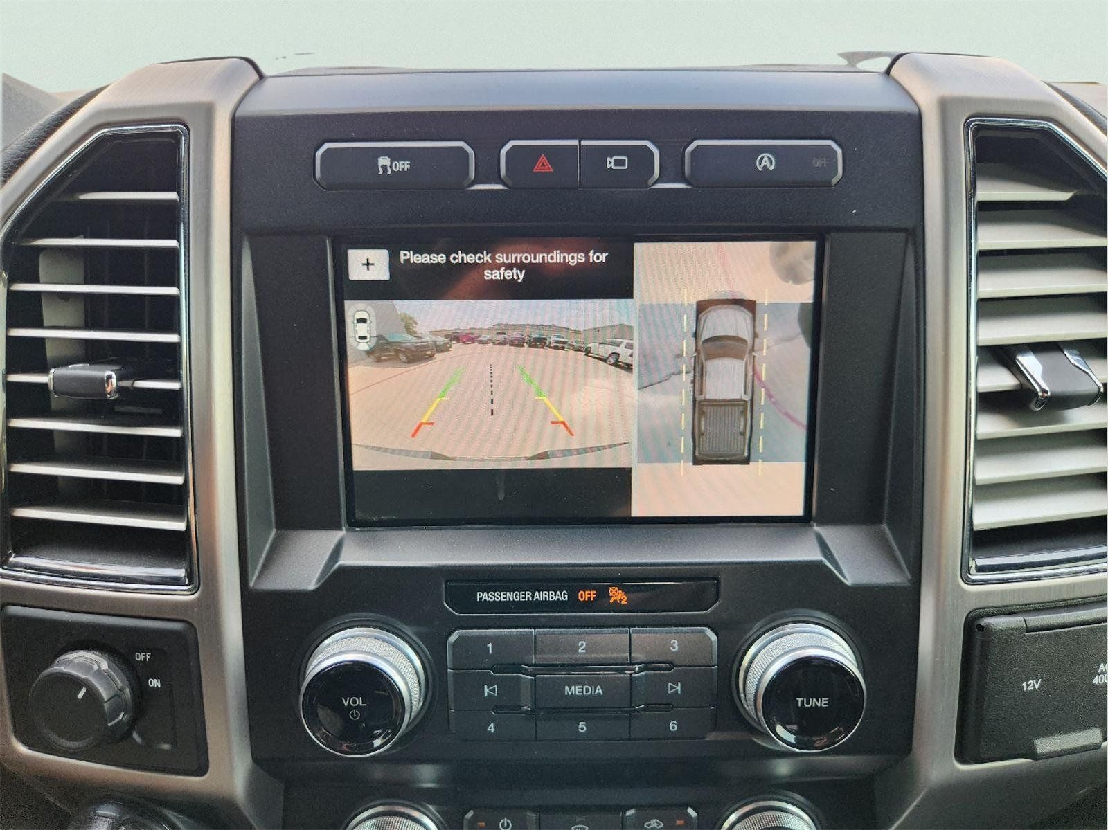 Used 2019 Ford F150 Platinum w/ Equipment Group 701A Luxury RWD image 17