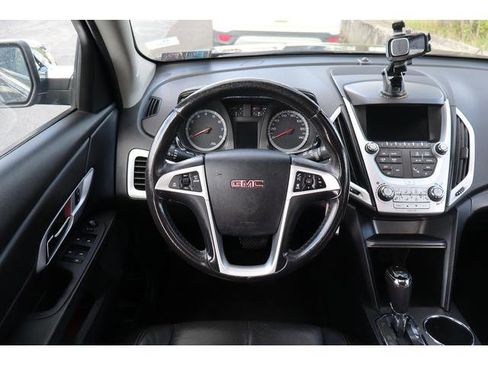 Used 2016 GMC Terrain SLT w/ Open Road Package AWD/4WD image 11