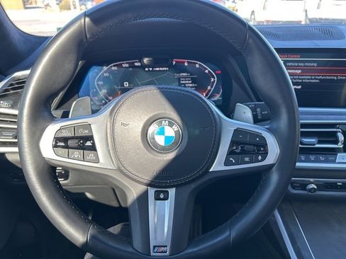 Used 2022 BMW X7 M50i image 13