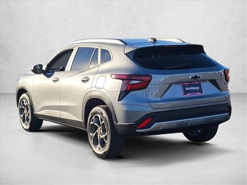 New 2026 Chevrolet Trax LT image 9