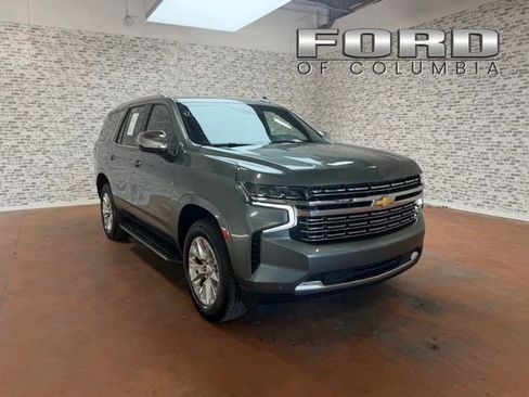 Used 2024 Chevrolet Tahoe Premier RWD image 1