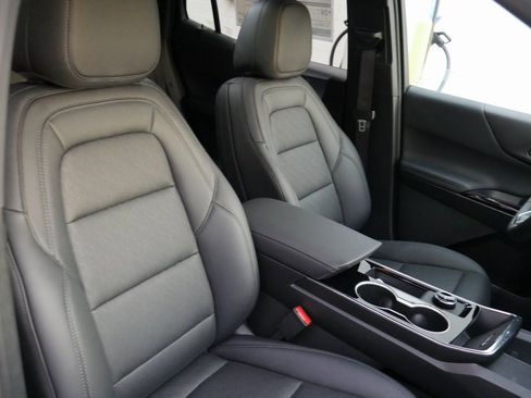 New 2026 Chevrolet Equinox LT image 22