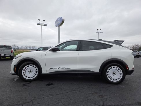 Used 2025 Ford Mustang Mach-E GT AWD/4WD image 15