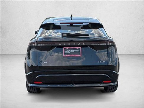 Used 2023 Nissan Ariya FWD image 7
