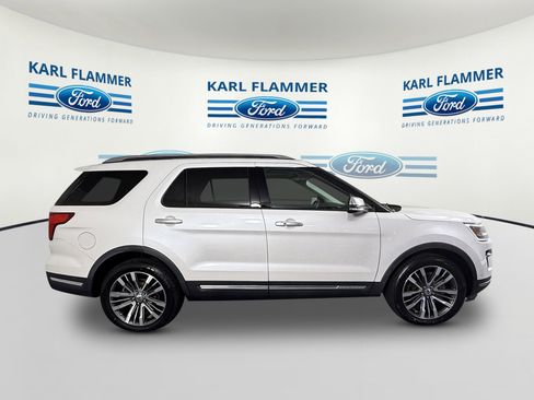 Certified 2018 Ford Explorer Platinum image 2