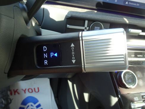 Used 2025 Hyundai Santa Fe Calligraphy image 18