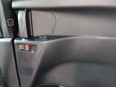 New 2026 Chrysler Pacifica Select AWD/4WD image 47