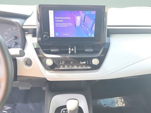 Used 2025 Toyota Corolla SE FWD image 21