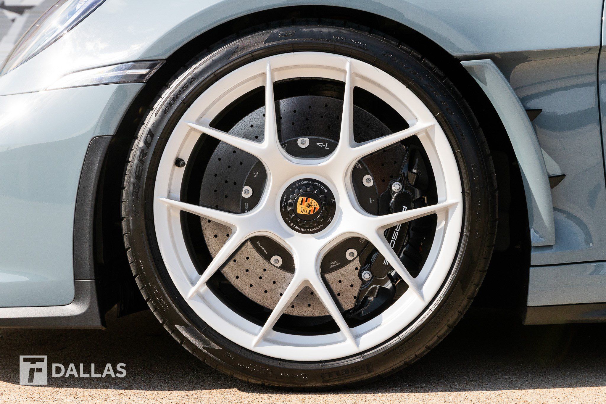 Used 2024 Porsche 911 S/T RWD image 9