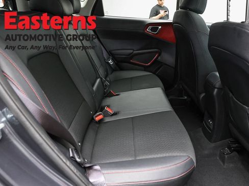 Used 2023 Kia Soul GT-Line FWD image 23
