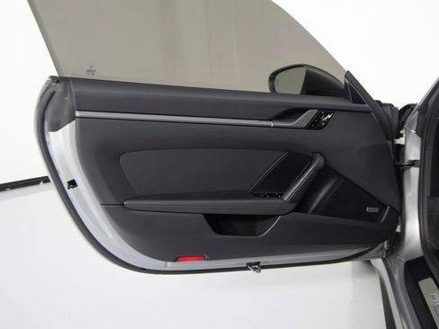 Used 2020 Porsche 911 Carrera S image 10