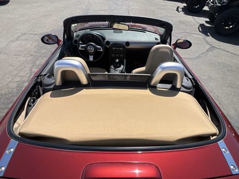 Used 2012 MAZDA MX-5 Miata Grand Touring w/ Premium Pkg RWD image 6