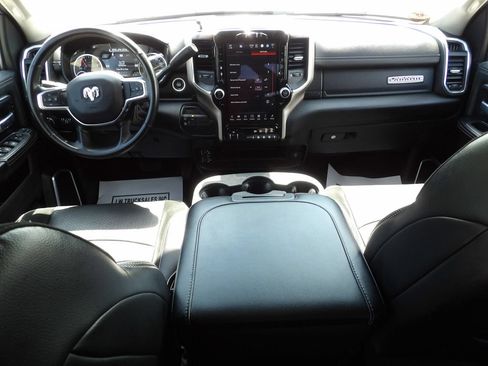 Used 2024 RAM 2500 Laramie AWD/4WD image 39
