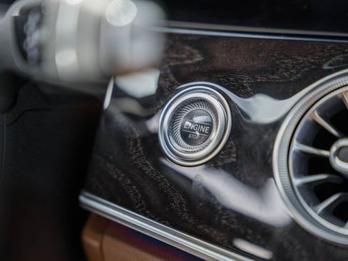 Used 2023 Mercedes-Benz E 450 4MATIC Coupe image 27