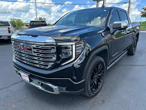 Used 2024 GMC Sierra 1500 Denali AWD/4WD image 9