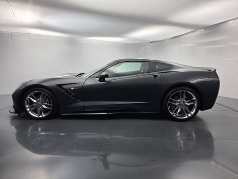 Used 2017 Chevrolet Corvette Stingray Coupe w/ 2LT Preferred Equipment Group RWD image 7