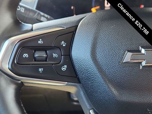 Used 2024 Chevrolet Trax ACTIV w/ Driver Confidence Package FWD image 34