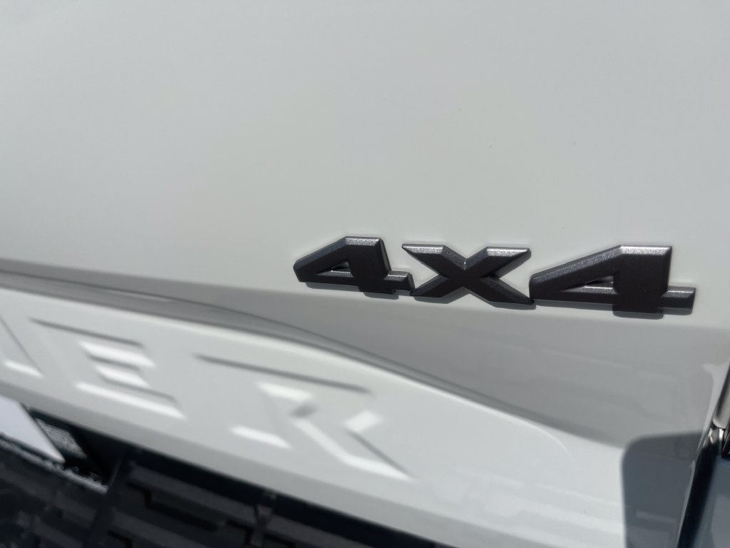 Certified 2026 Nissan Frontier SV w/ All-Weather Content Package AWD/4WD image 43