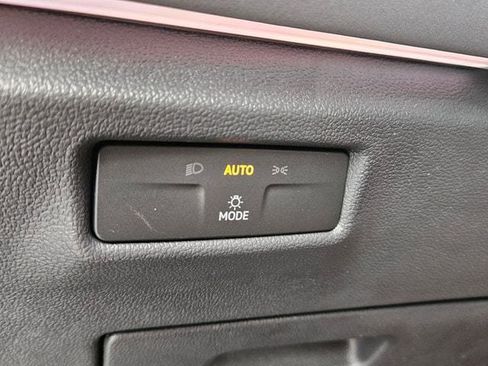 New 2026 Volkswagen Tiguan SE R-Line image 26