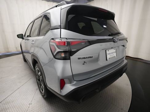 Certified 2025 Subaru Forester Limited AWD/4WD image 35