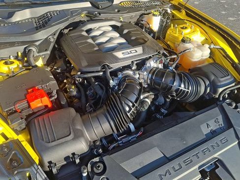 Used 2024 Ford Mustang GT RWD image 28