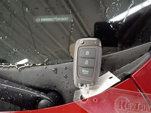 New 2026 Hyundai Venue SE image 8