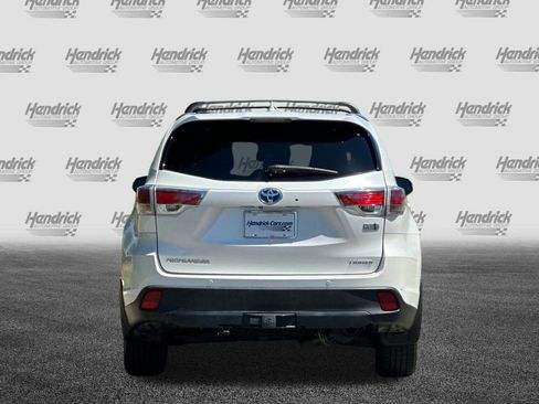 Used 2016 Toyota Highlander Limited Platinum image 6