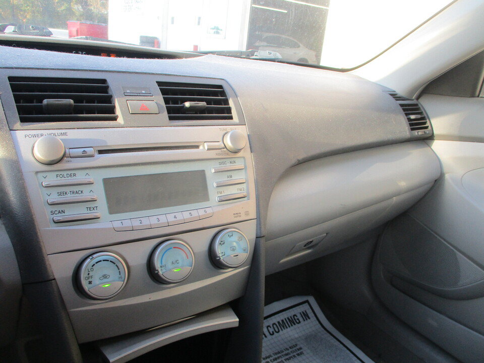 Used 2007 Toyota Camry LE FWD image 34