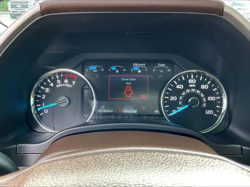 Used 2018 Ford F150 King Ranch w/ Equipment Group 601A Luxury AWD/4WD image 23